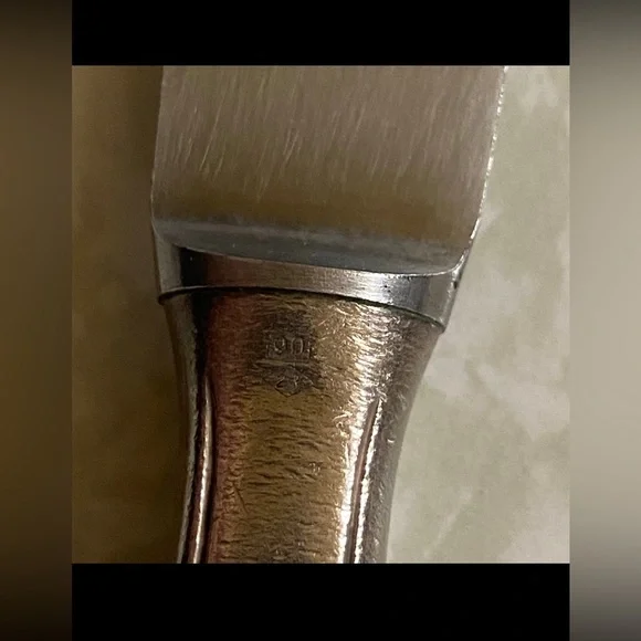 🌪️ Vintage Sterling Silver Butter Knife - Picture 5 of 9